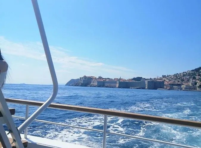 Ivan&marko アパート